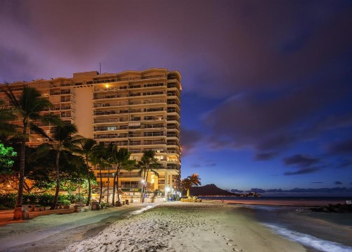 Castle Waikiki Shore Beachfront Condominiums - image 36