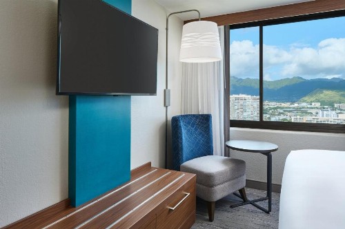Holiday Inn Express Waikiki an IHG Hotel - image 38