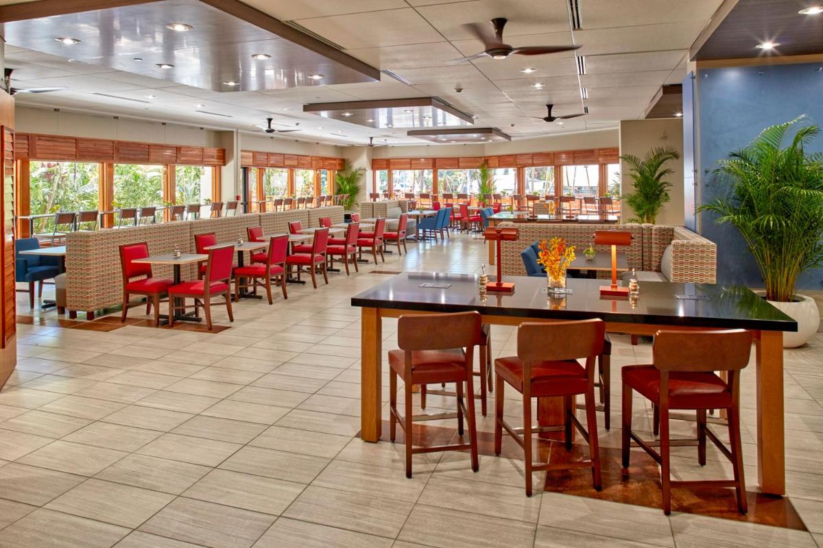 Holiday Inn Express Waikiki an IHG Hotel - image 4