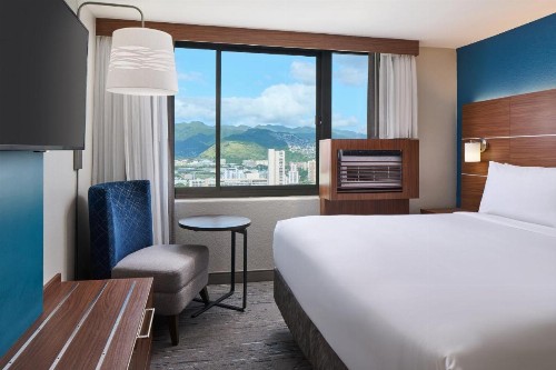Holiday Inn Express Waikiki an IHG Hotel - image 43