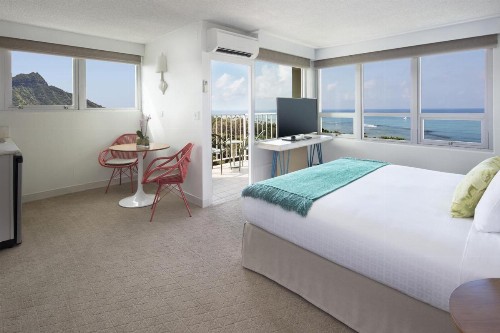 Queen Kapiolani Hotel - image 13