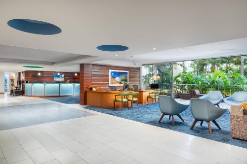 Courtyard by Marriott Waikiki Beach - image 26