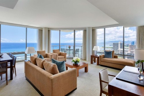 Trump International Hotel Waikiki - image 16