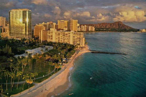 Trump International Hotel Waikiki - image 9