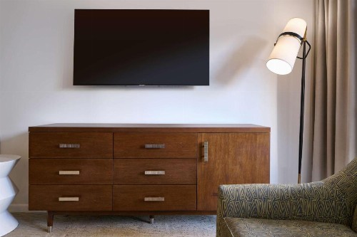 Ilikai Hotel & Luxury Suites - image 21