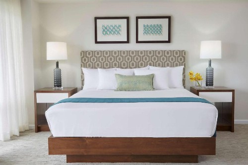 Ilikai Hotel & Luxury Suites - image 48
