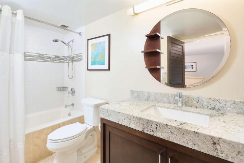 Ilikai Hotel & Luxury Suites - image 6