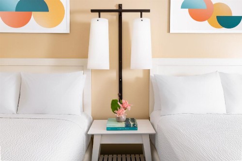 Aston Waikiki Beach Hotel - image 36