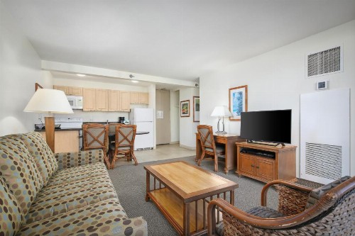 Aston Waikiki Sunset - image 32