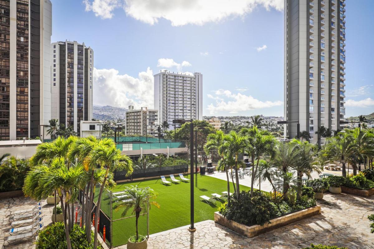 Aston Waikiki Sunset - image 6