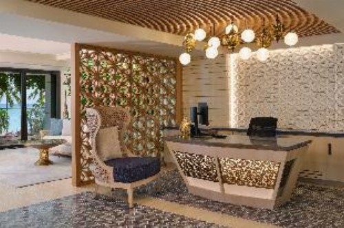 Aston Waikiki Beachside Hotel - image 10