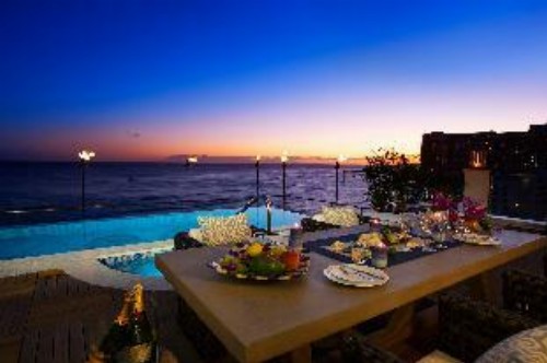 Aston Waikiki Beachside Hotel - image 5