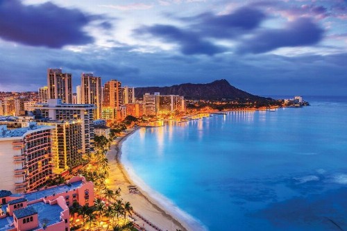 Wyndham Waikiki Beach Walk - image 2
