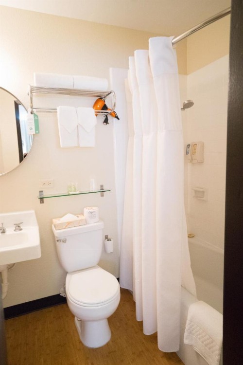 Stay Hotel Waikiki - image 16