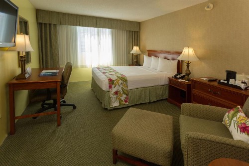 Ramada Plaza by Wyndham Waikiki - image 37