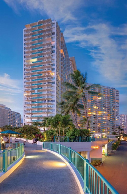 Waikiki Marina Resort at the Ilikai - image 19