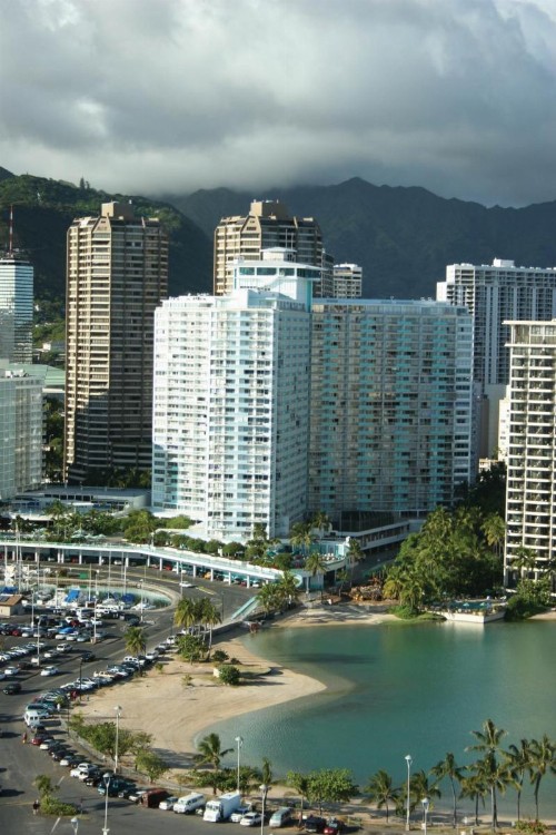 Waikiki Marina Resort at the Ilikai - image 37