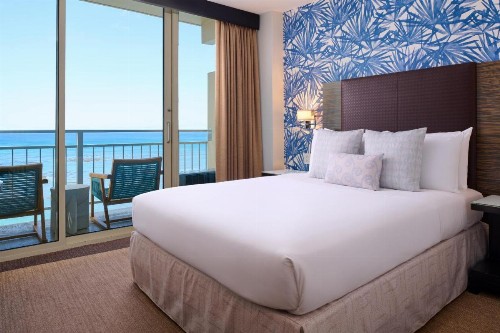 Kaimana Beach Hotel - image 26
