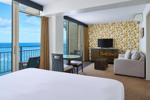 Kaimana Beach Hotel - image 41