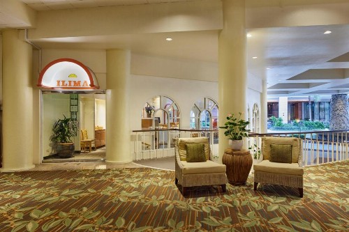 Waikiki Resort Hotel - image 35