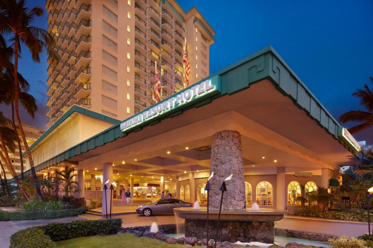 Waikiki Resort Hotel - image 7