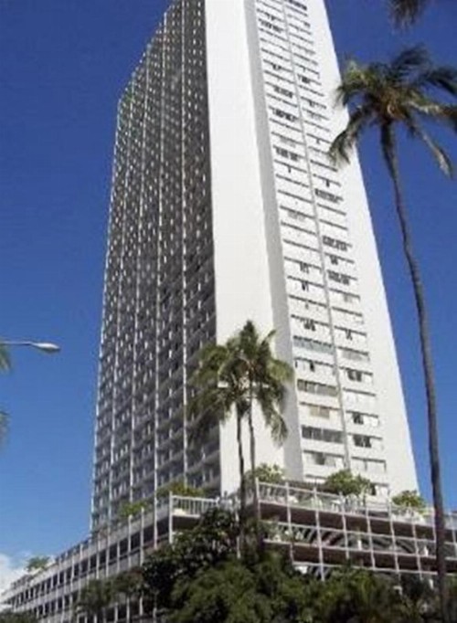 Island Colony Apartment