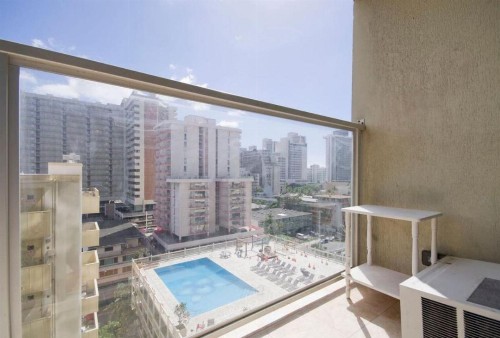 Island Colony Apartment - image 10