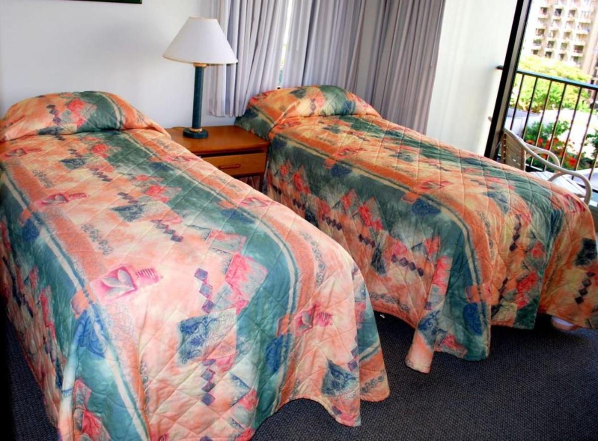 Waikiki Sunset Apartment - image 7