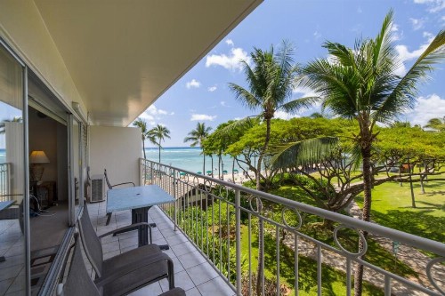 Waikiki Shore by Outrigger - image 22