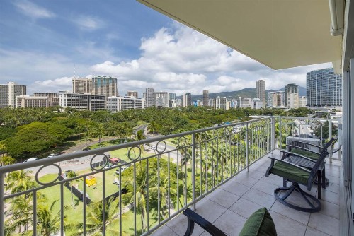 Waikiki Shore by Outrigger - image 26