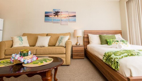 Tropical Studios at Marine Surf Waikiki - FREE PARKING - BEST LOCATION - FULL KITCHEN - SWIMMING POOL - image 37