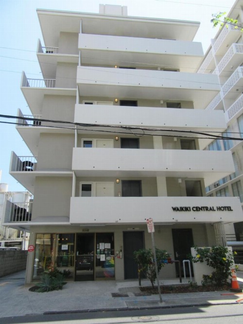 Waikiki Central Hotel - No Resort Fees - image 19