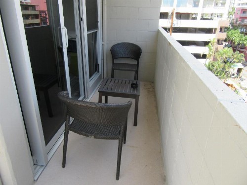 Waikiki Central Hotel - No Resort Fees - image 8