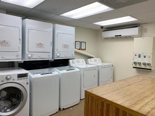 Vacation Rental Suites at Royal Garden Waikiki - image 14