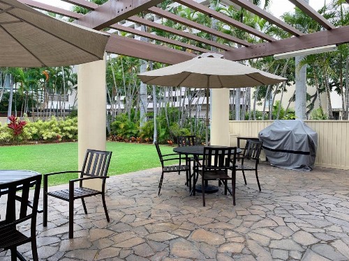 Vacation Rental Suites at Royal Garden Waikiki - image 20