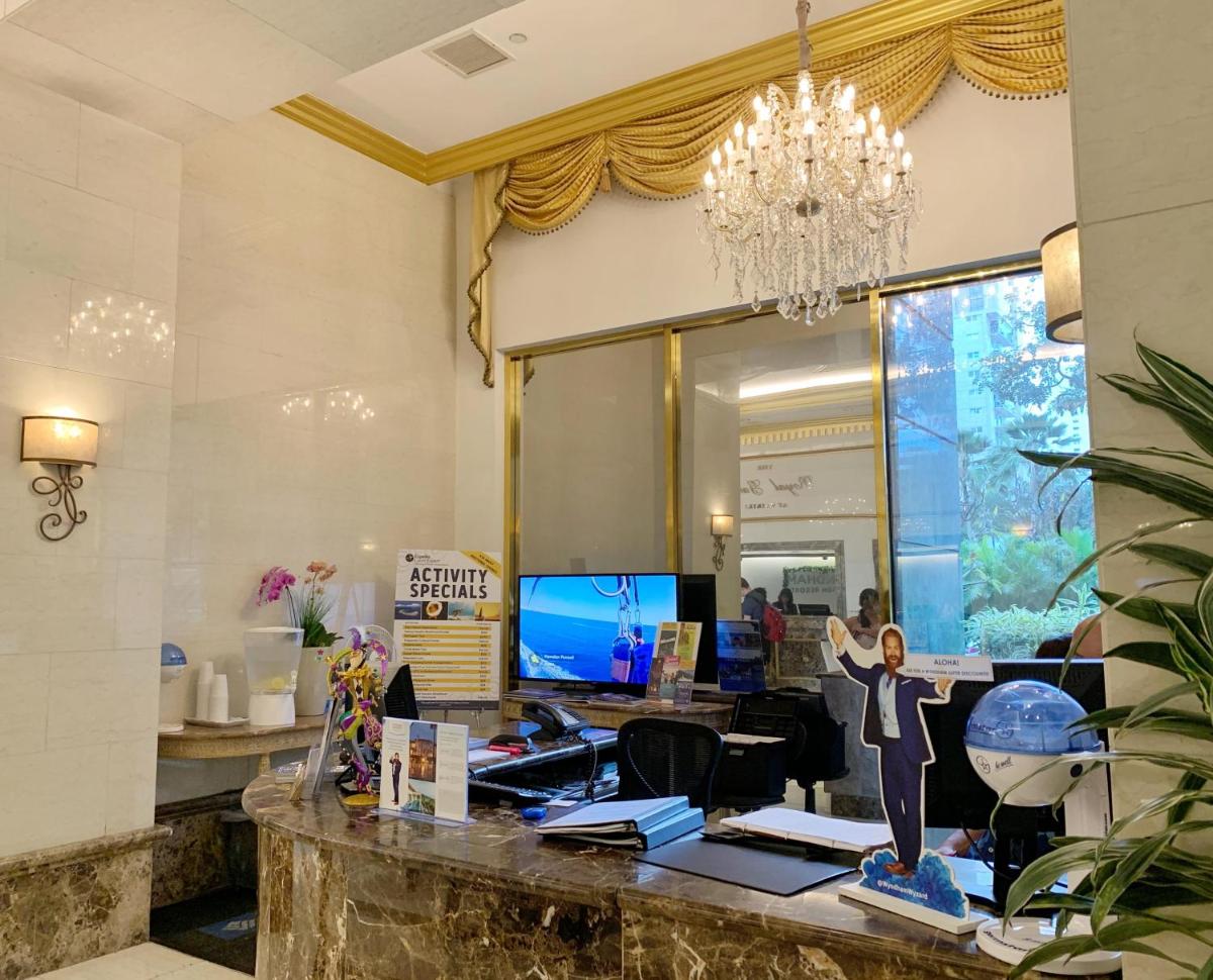 Vacation Rental Suites at Royal Garden Waikiki - image 6