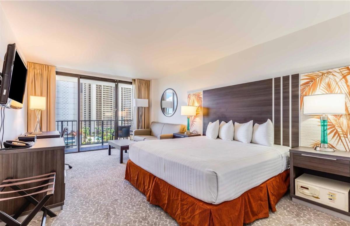 Aqua Palms Waikiki #304 and #1112 - main image