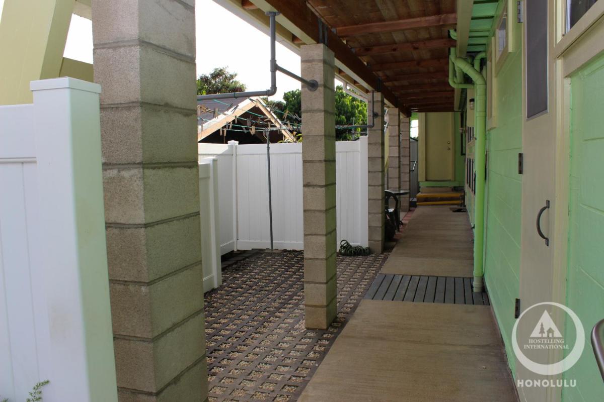 Hostelling International Honolulu - image 5