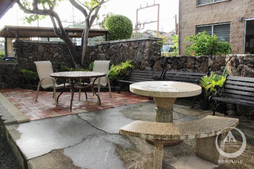 Hostelling International Honolulu - image 7