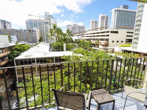 Ohia Waikiki Studio Suites - image 32