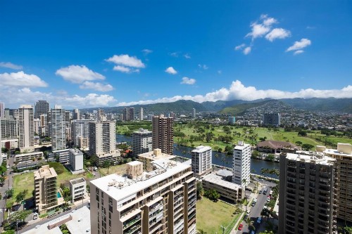 Hawaiian Sun Holidays - image 12