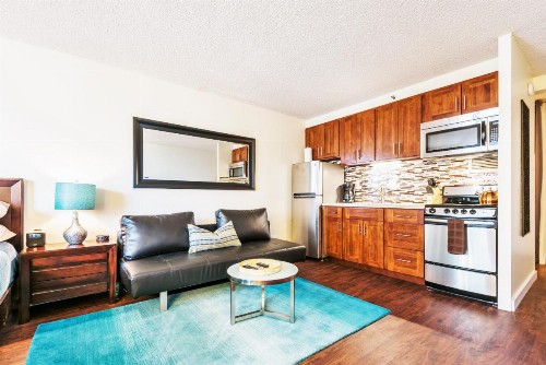 Waikiki Place Studios at The Marine Surf Waikiki - image 45