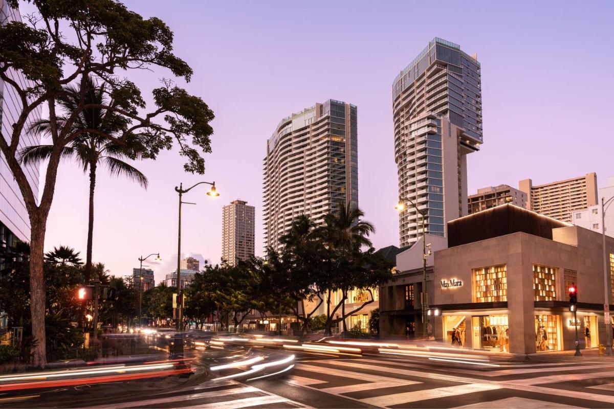 The Ritz-Carlton Residences Waikiki Beach Hotel - image 4