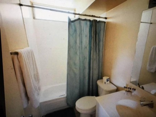 Kuhio Condo 403 - image 8