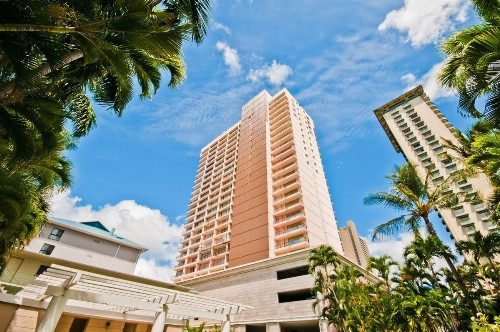 Royal Garden of Waikiki - image 8