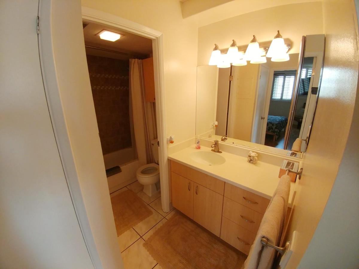 Royal Kuhio - Large 1 bedroom Apartment - image 7