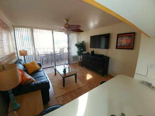 Royal Kuhio - Large 1 bedroom Apartment - image 8