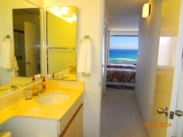 Waikiki Vacation 10 - image 2