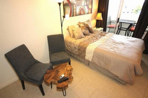 Prince Edward Condo 707A - image 3