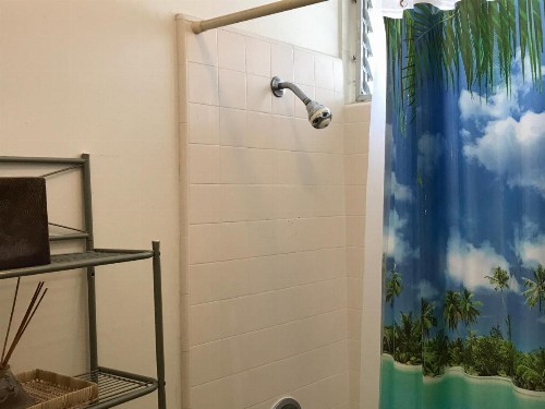 Waikiki Whale Watcher Apts 702A - image 6